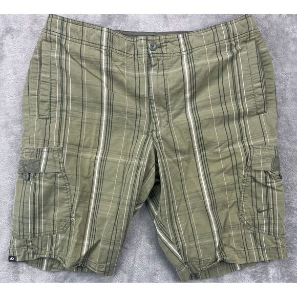 VTG Nike The Athletic Dept Men's Shorts Size‎ Large Green Plaid Cotton Pockets - Picture 1 of 13